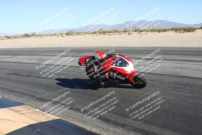 media/Dec-01-2025-Moto Forza (Mon) [[2daa91e15f]]/2-Intermediate Group/Session 4 (Turn 10 Inside)/